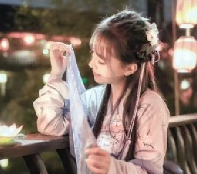 20款傷感古風句子：煙雨遙，人在紅塵飄