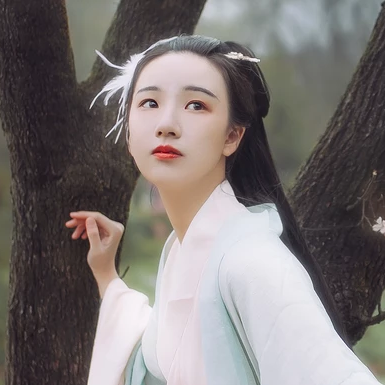清新花朵帶傘女生頭像，唯美古風真人頭像