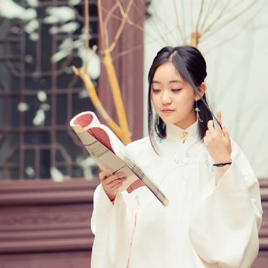清新文藝淡雅女生頭像，唯美古風真人頭像