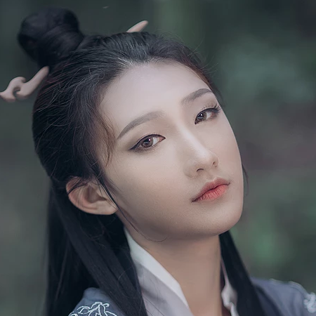禪意喝酒女生頭像，唯美古風真人頭像