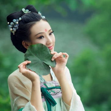 文藝可愛(ài)清新女生頭像，唯美古風(fēng)真人頭像