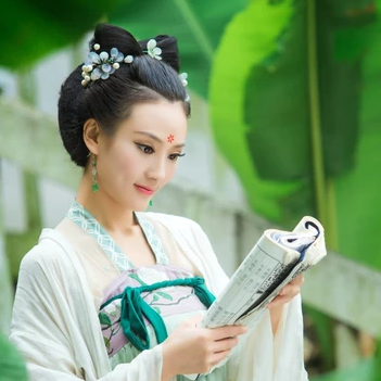 文藝可愛(ài)清新女生頭像，唯美古風(fēng)真人頭像