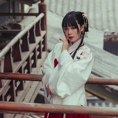 古典可愛女生頭像，唯美古風真人頭像