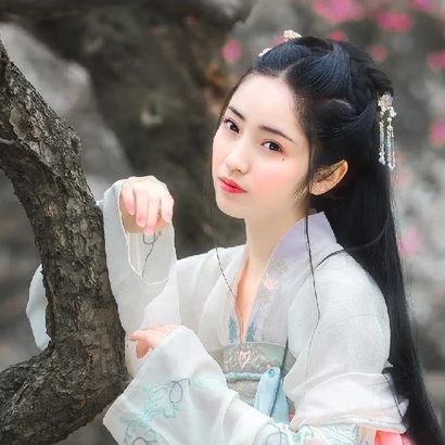 花香滿溢清新女生頭像，唯美古風真人頭像