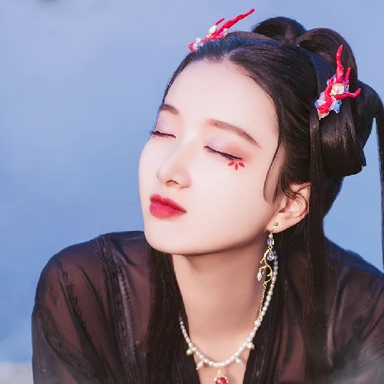優雅喝酒女生頭像，唯美古風真人頭像