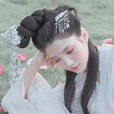 清新迷人帶寵物女生頭像，唯美古風真人頭像