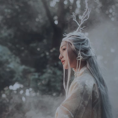 森林精靈文藝女生頭像，唯美古風(fēng)真人頭像