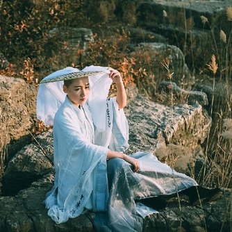 少林兵器光頭頭像，唯美古風真人頭像
