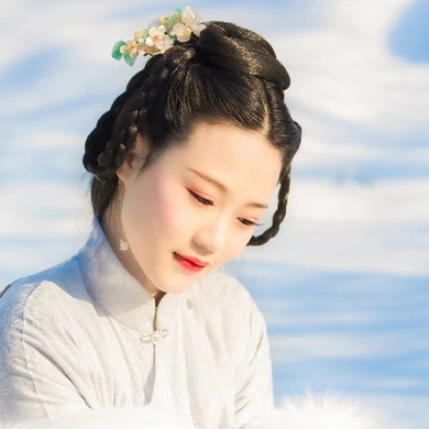 優雅冰雪美人古風頭像，唯美古風真頭像