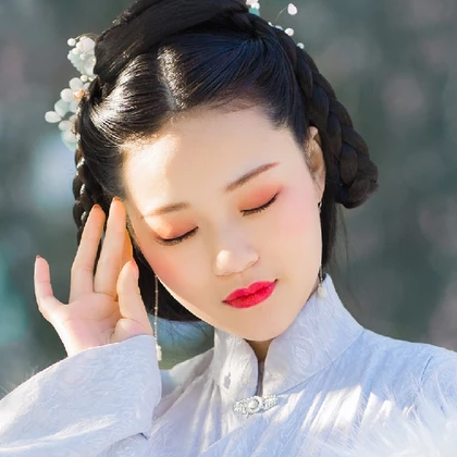 優雅冰雪美人古風頭像，唯美古風真頭像