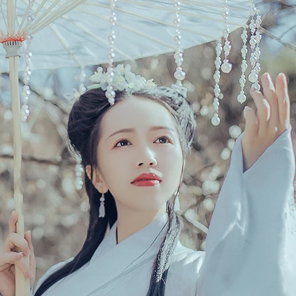 珠簾傘文藝女生頭像，唯美古風真人頭像