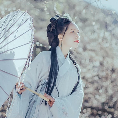 珠簾傘文藝女生頭像，唯美古風真人頭像