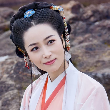 珠簾斗笠女生頭像，唯美古風真人頭像