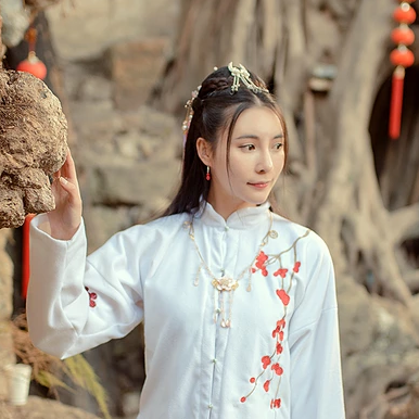 漢服清新女生頭像，唯美古風真人頭像
