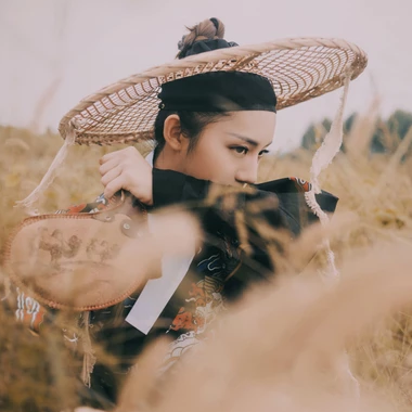 霸氣帶斗笠女生頭像，唯美古風真人頭像