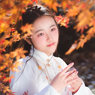 文藝看書女生頭像，唯美古風真人頭像