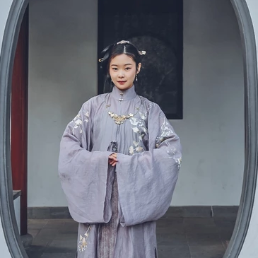 素雅灰色漢服女生頭像，唯美古風真人頭像