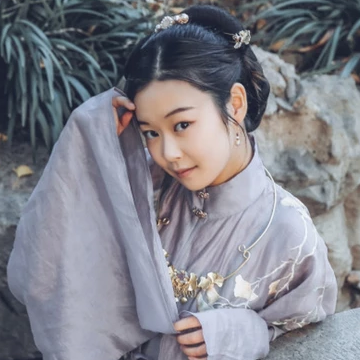 素雅灰色漢服女生頭像，唯美古風真人頭像
