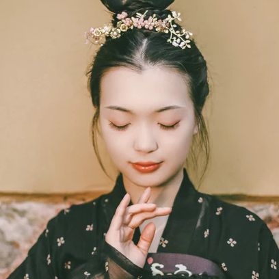 優雅時尚女生頭像，唯美古風真人頭像