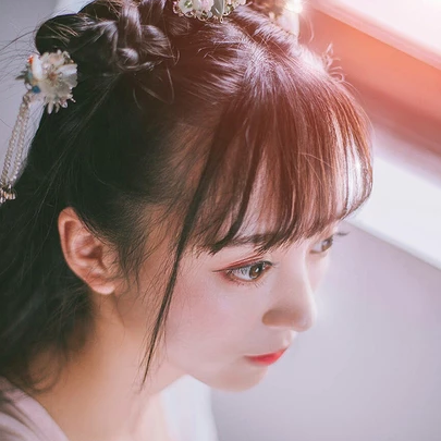 清新文藝女生頭像，唯美古風真人頭像