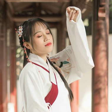 清新可愛漢服女生頭像，唯美古風真人頭像