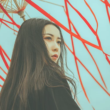 時(shí)尚漢服帶折扇女生頭像，唯美古風(fēng)真人頭像
