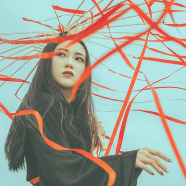 時(shí)尚漢服帶折扇女生頭像，唯美古風(fēng)真人頭像