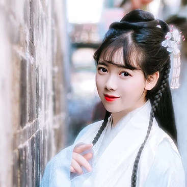 淡雅女生頭像，唯美古風真人頭像
