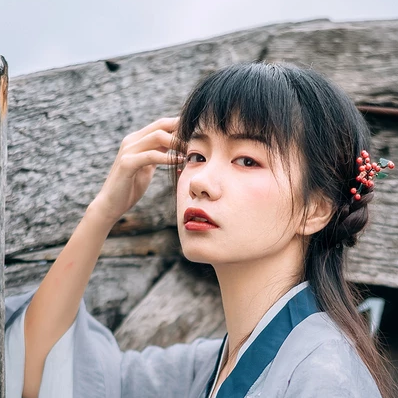 灰色漢服女子頭像,唯美古風真人頭像