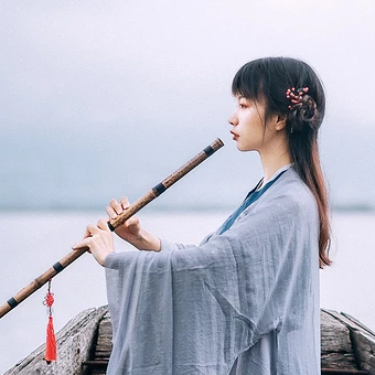 灰色漢服女子頭像,唯美古風真人頭像