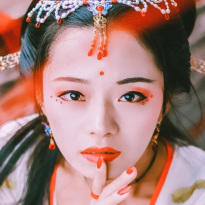 嬌艷女子頭像，唯美古風真人頭像