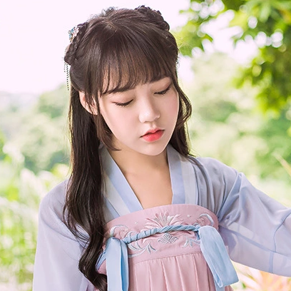 粉嫩小清新女生頭像，唯美古風真人頭像