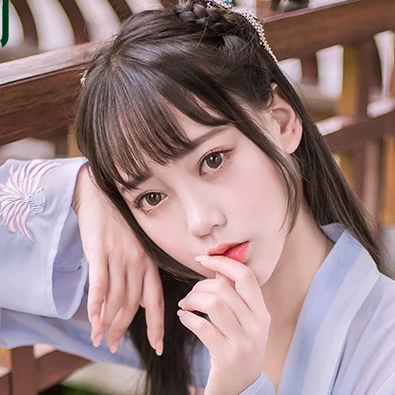 粉嫩小清新女生頭像，唯美古風真人頭像