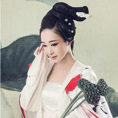 清新藕風輕女生頭像，唯美古風真人頭像