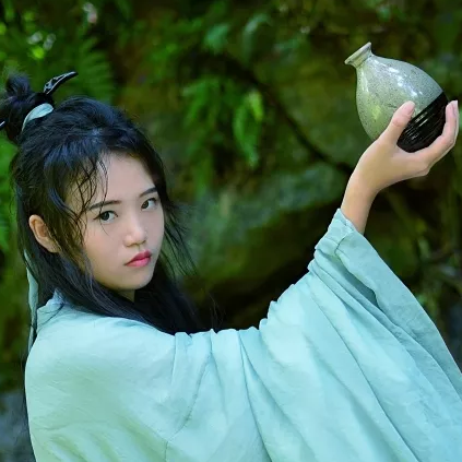 霸氣女生頭像，唯美古風真人頭像