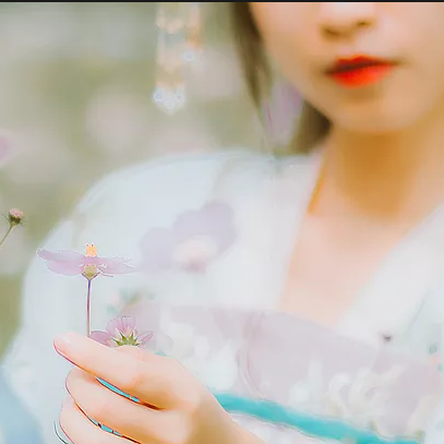 漢服女子帶傘頭像，唯美古風真人頭像