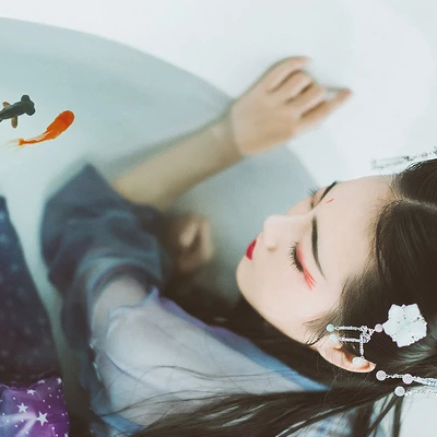 金魚妖艷的女子頭像，唯美古風真人頭像