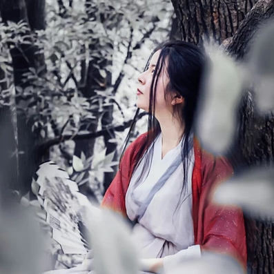 冰雪柔情少女頭像，唯美古風真人頭像