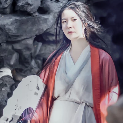 冰雪柔情少女頭像，唯美古風真人頭像