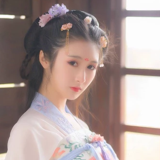 粉色小清新帶團扇頭像，唯美古風女子真人頭像