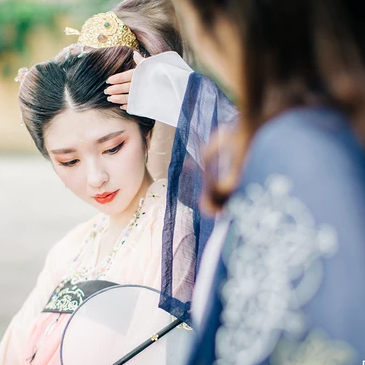 竹林山寺閨蜜古風頭像，唯美古風女子真人頭像