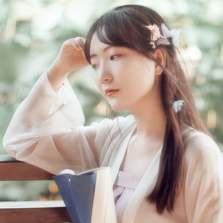 荷塘邊漢服古風頭像，唯美古風女子真人頭像