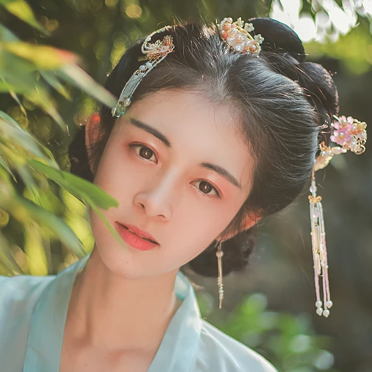 中國風清風唯美古風女生真人頭像