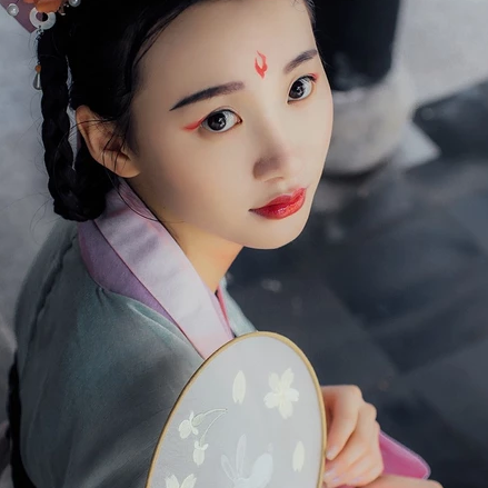 小清新唯美可愛頭像，中國風古風真人女子頭像