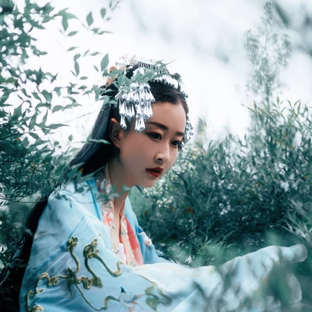 中國風清新花朵唯美古風女子頭像