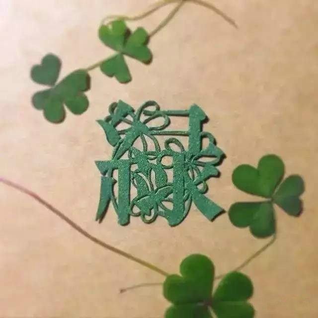 當(dāng)傳統(tǒng)剪紙遇到古詩詞，怎一個“美”字了得