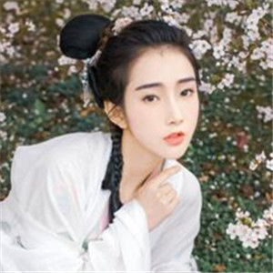 櫻花樹下古風女子頭像，真人古風頭像大全