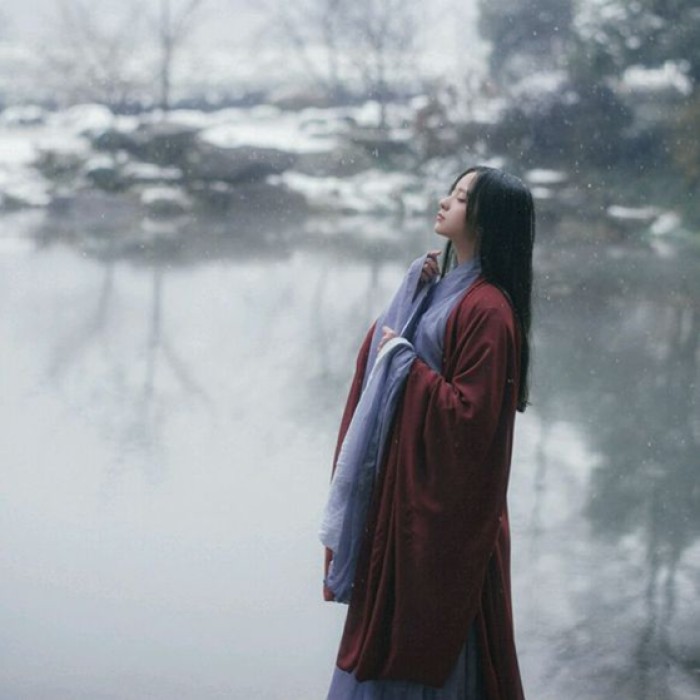 溫柔可人古風漢服女子頭像，端莊秀麗女生頭像