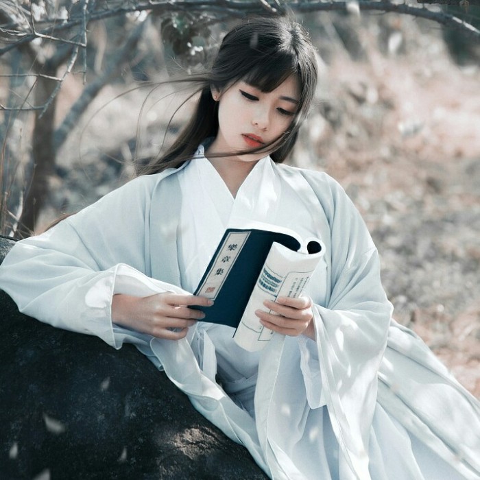漢服美女慧質蘭心古風頭像，好看的女生qq頭像